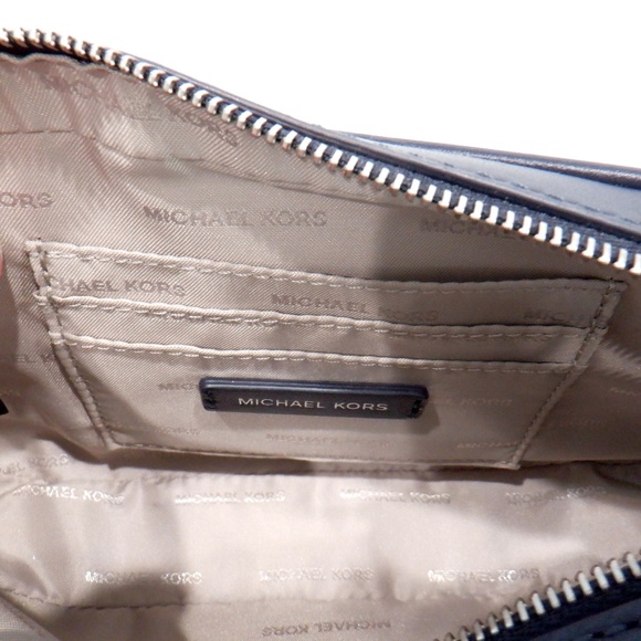 MICHAEL KORS Small Camera Bag Crossbody NWT - Picture 8 of 11